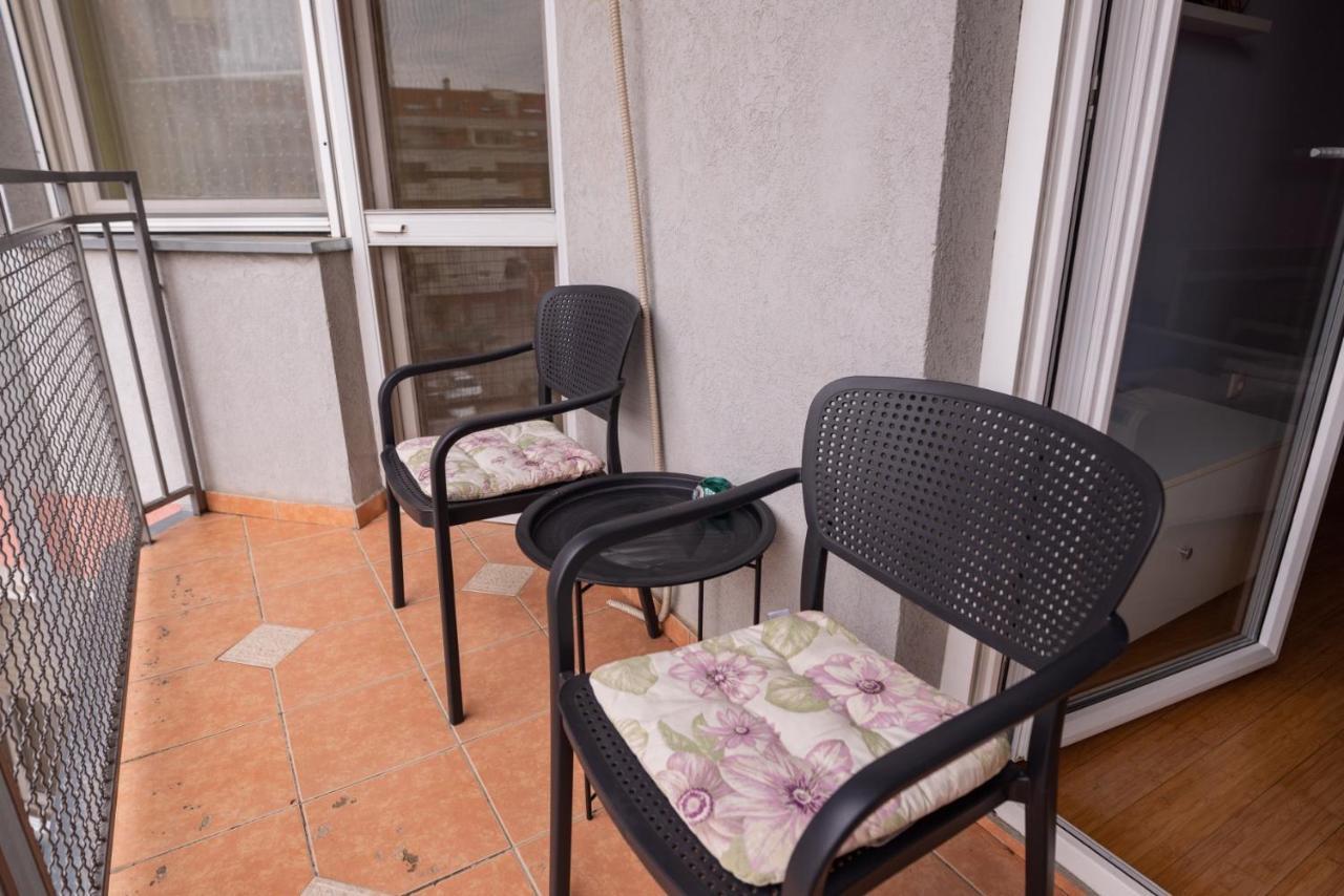 Apartment Dunja ノヴィ・サド エクステリア 写真