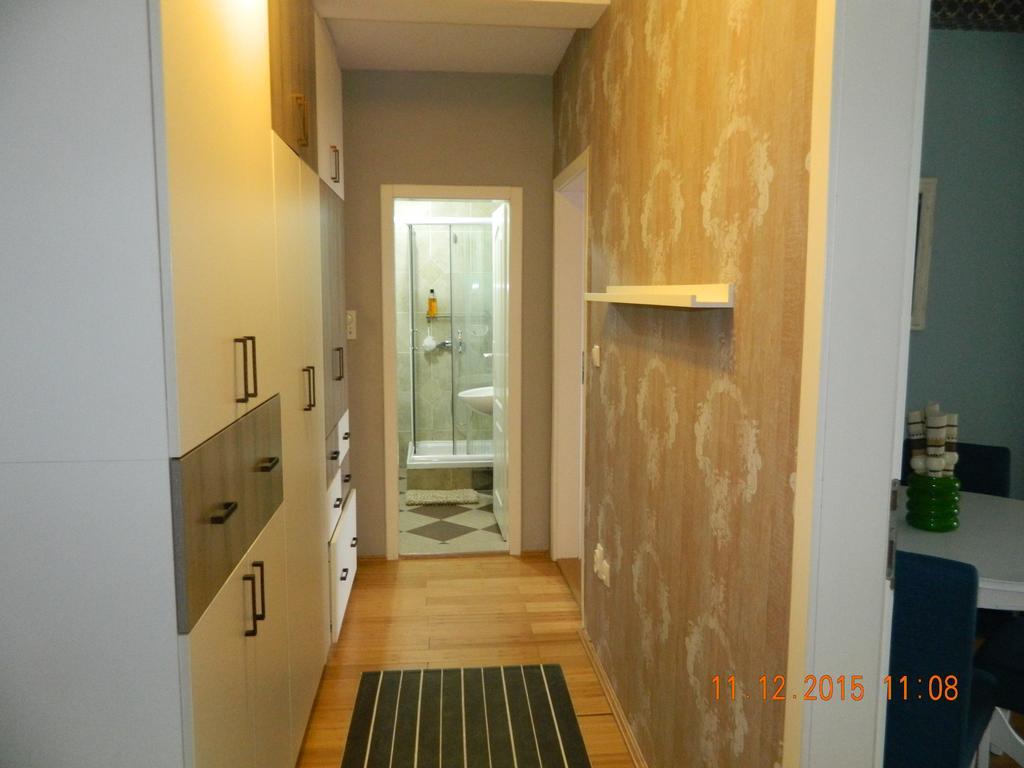 Apartment Dunja ノヴィ・サド エクステリア 写真